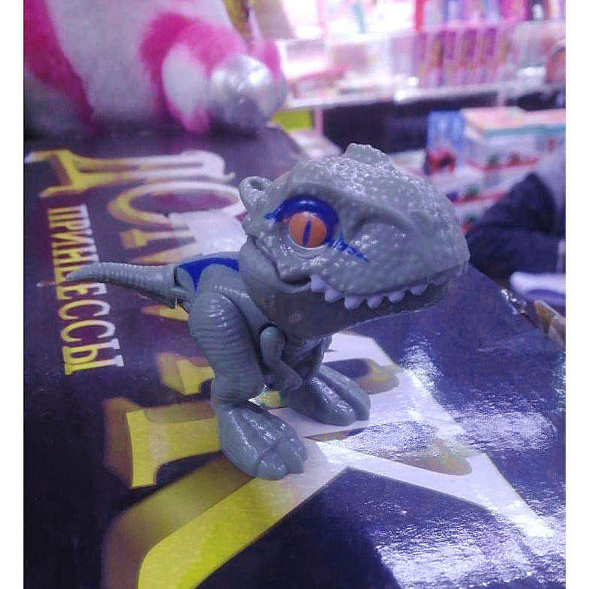 dinozavry-igrushka-2